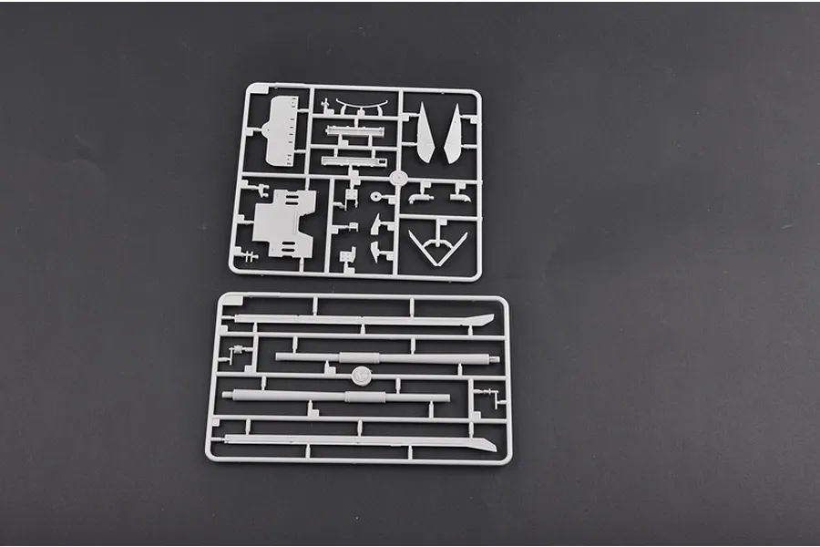 Trumpeter 1/35 Soviet 1975 T-64B Tank Scaled Plastic Model Kit image 27853
