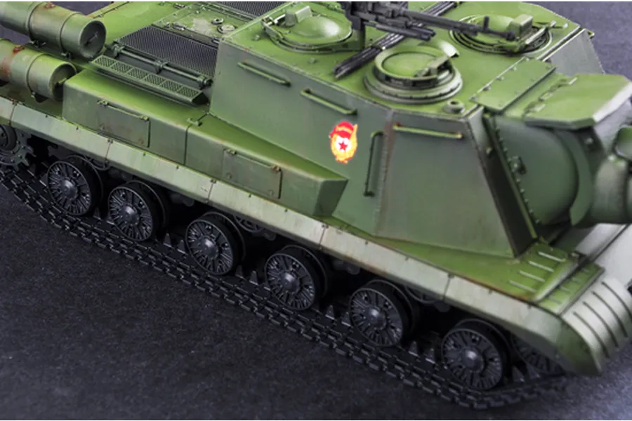 Trumpeter 1/35 Soviet JSU-152K Self-Propelled Gun Scaled Plastic Model Kit image 5