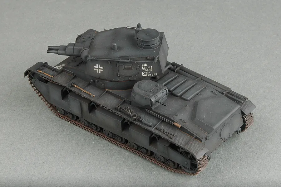 Trumpeter 1/35 German Neubaufahrzeug Nr.3-5 Tank Scaled Plastic Model Kit image 28073
