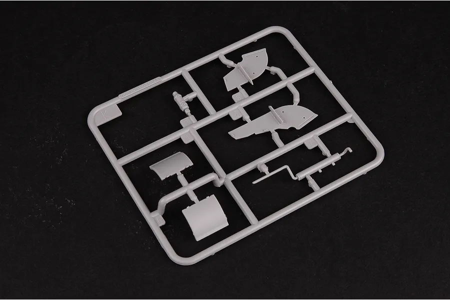 Trumpeter 1/35 German Neubaufahrzeug Nr.3-5 Tank Scaled Plastic Model Kit image 28087
