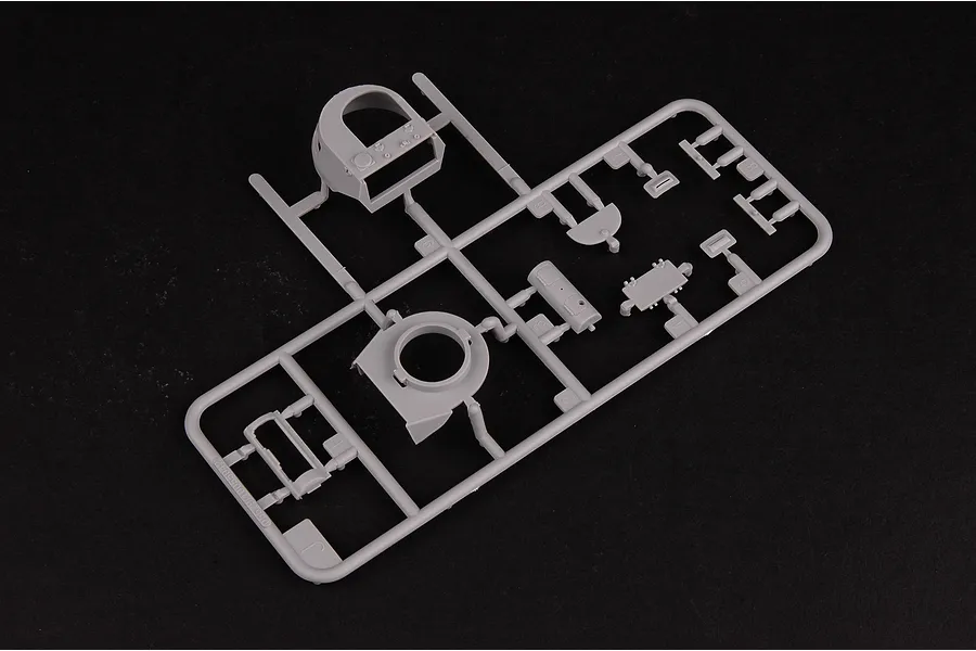 Trumpeter 1/35 German Neubaufahrzeug Nr.3-5 Tank Scaled Plastic Model Kit image 28090