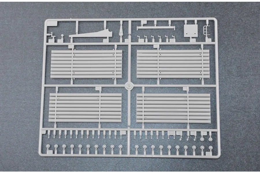 Trumpeter 1/35 Russian BM-21 Grad Multiple Rocket Launcher Truck (Late Version) Scaled Plastic Model Kit image 28215