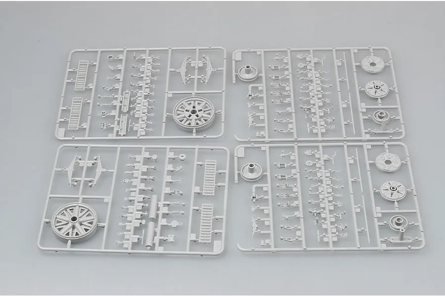 Trumpeter 1/35 German 17cm Kanone 18 Heavy Howitzer Scaled Plastic Model Kit image 28336