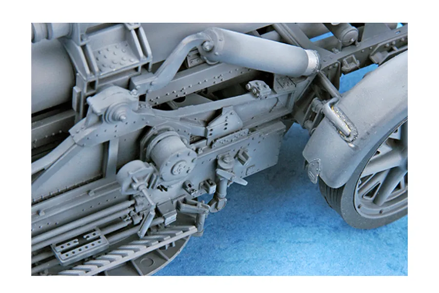 Trumpeter 1/35 German 17cm Kanone 18 Heavy Howitzer Scaled Plastic Model Kit image 28337