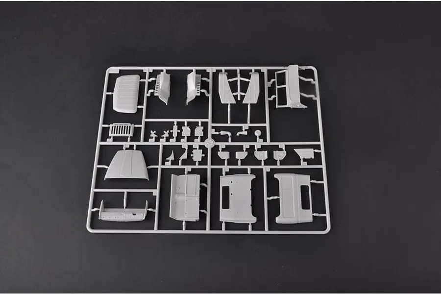 Trumpeter 1/35 Russian BM-21 Grad Multiple Rocket Launcher Truck Scaled Plastic Model Kit image 28418