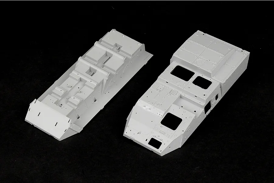 Trumpeter 1/35 M1133 Stryker Medical Evacuation Vehicle Scaled Plastic Model Kit image 28454