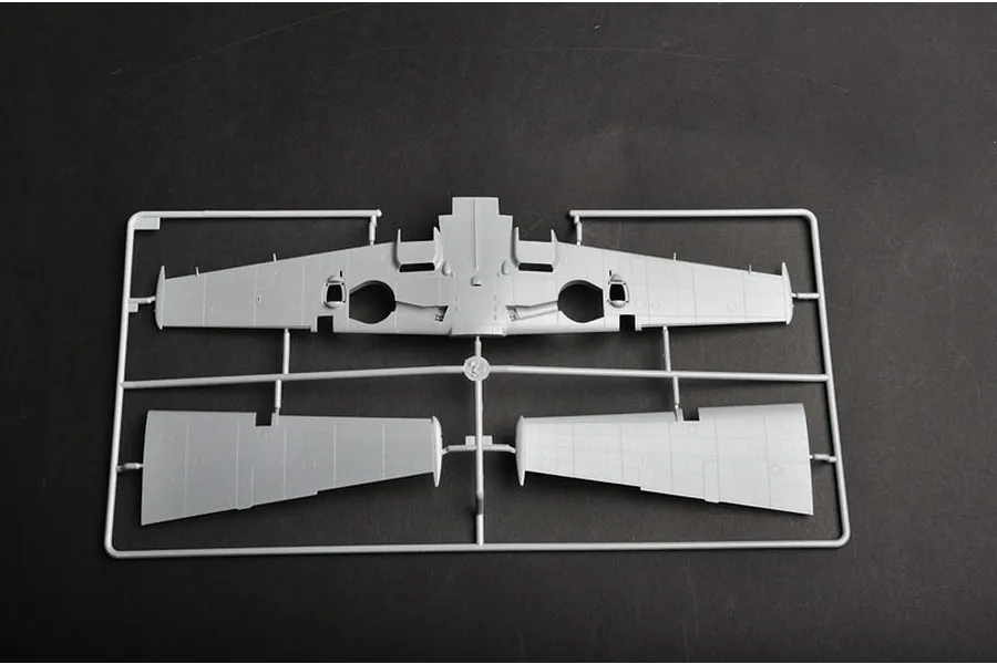 Trumpeter 1/32 Messerschmitt Bf 109E-7 Fighter Scaled Plastic Model Kit image 28742