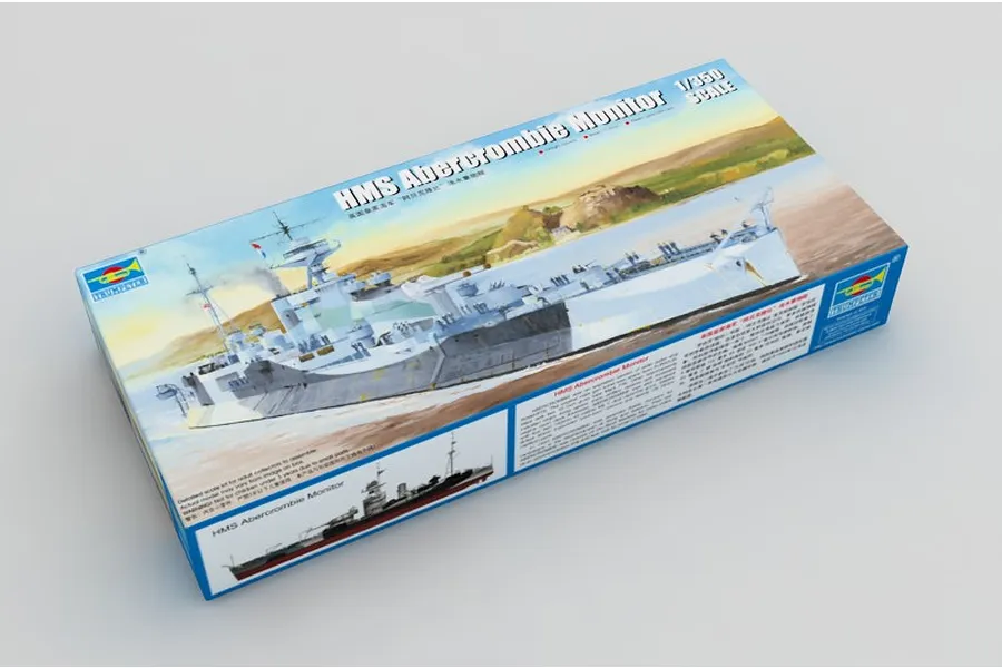 Trumpeter 1/350 HMS Abercrombie Monitor Battleship Plastic Model Kit image 28785