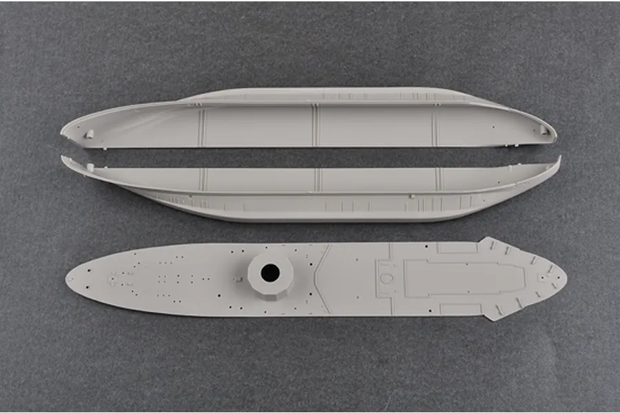 Trumpeter 1/350 HMS Abercrombie Monitor Battleship Plastic Model Kit image 28788