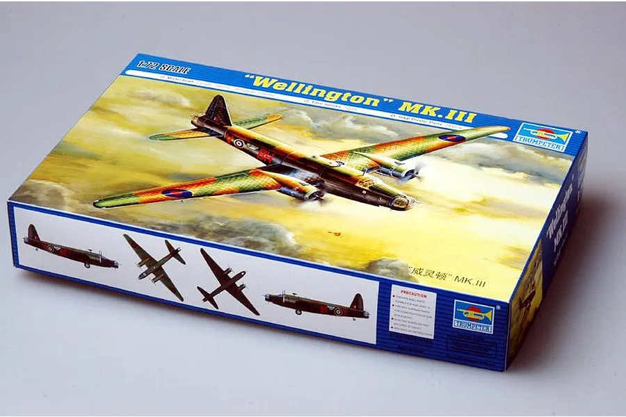 Trumpeter 1/72 scale Wellington Mk. III bomber plastic model kit box showing box art of the aircraft in flight.