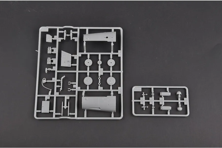 Trumpeter 1/32 Messerschmitt Bf 109F-4/Trop Fighter Scaled Plastic Model Kit image 28907