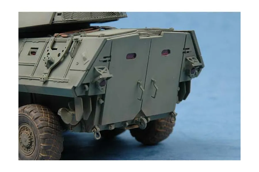 Trumpeter 1/35 LAV-A2 Armoured Vehicle Scaled Plastic Model Kit image 29043