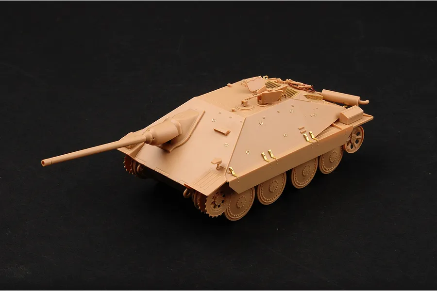 Trumpeter 1/35 German Jagdpanzer 38(t) Hetzer-Starr Self-Propelled Scaled Plastic Model Kit image 29119
