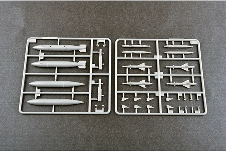 Trumpeter 1/48 Soviet Su-9U Maiden Jet Scaled Plastic Model Kit image 29267