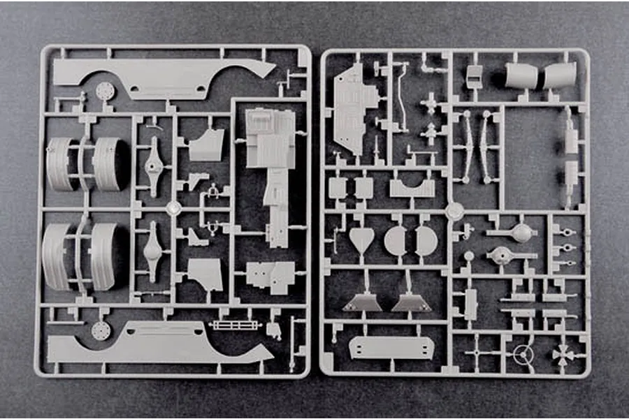 Trumpeter 1/35 Russian NBC (Early Version) Armoured Car Scaled Plastic Model Kit image 29295