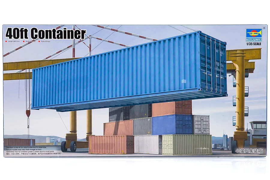 Trumpeter 1/35 40ft Shipping Container Scaled Plastic Model Kit image 29468