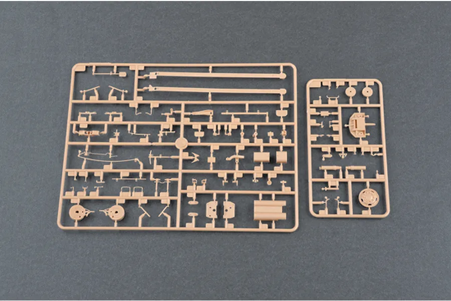 Trumpeter 1/35 PLA Type 59 130 Towed Field Gun Scaled Plastic Model Kit image 30113