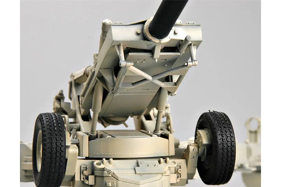 Trumpeter 1/35 M198 155mm Medium Towed Howitzer Scaled Plastic Model Kit image 30130