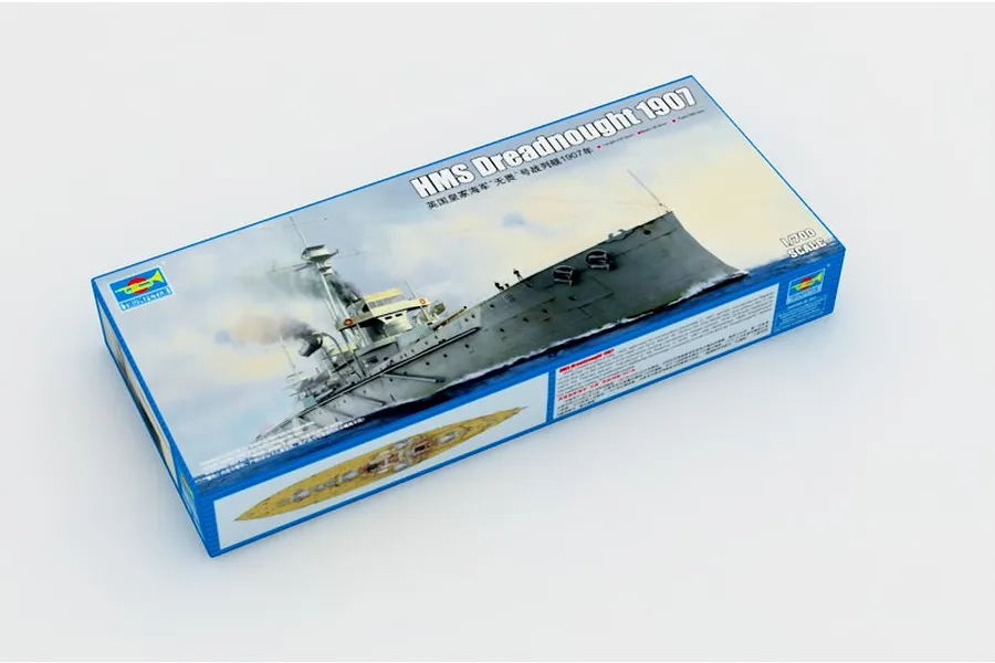 Trumpeter 1/700 scale HMS Dreadnought 1907 battleship model kit box showing artwork of the ship at sea.