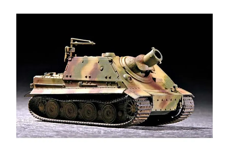 Trumpeter 1/72 German Sturmtiger (Late Version) Scaled Plastic Model Kit image 2