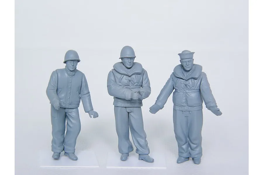 Trumpeter 1/35 USN WWII LCN Crew Scaled Plastic Model Kit image 30760