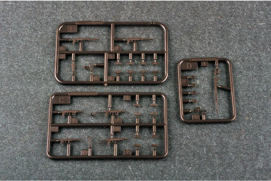 Trumpeter 1/35 Soviet Soldiers (Afghan War) Scaled Plastic Model Kit image 30842