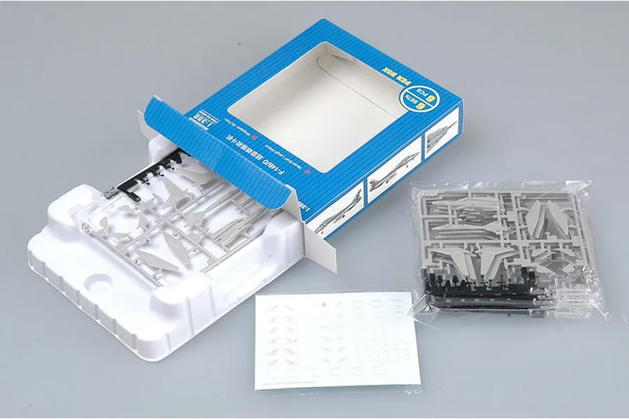 Trumpeter 1/350 scale F-14B/D Super Tomcat model kit parts including plastic sprues, decals, and packaging box.