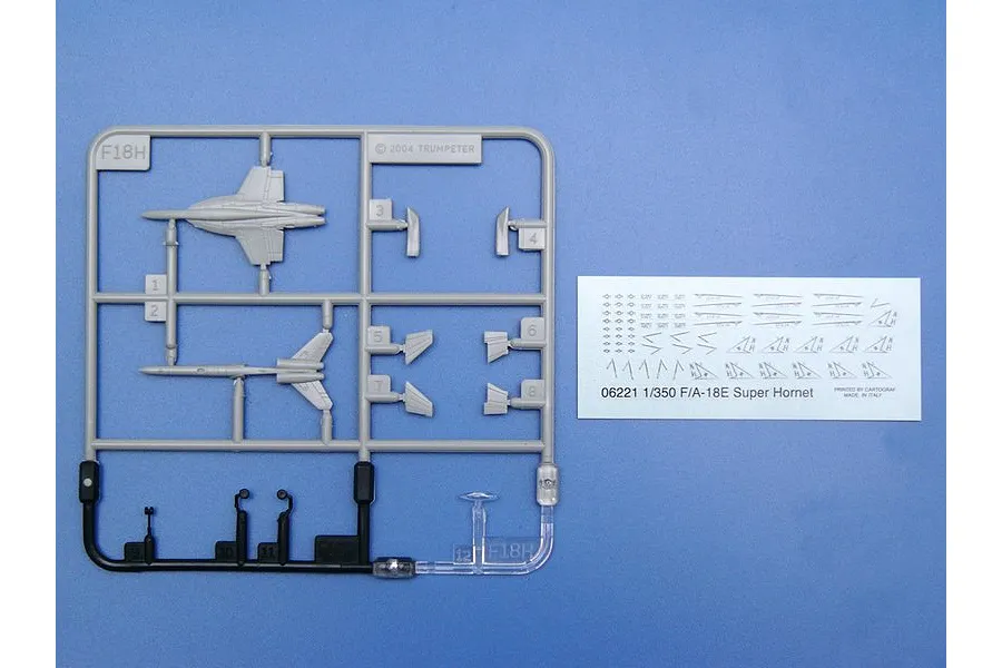 Trumpeter 1/350 F/A-18E Super Hornet Aircraft Sets (6Pcs) for Aircraft Carrier Scaled Plastic Model Kit image 3