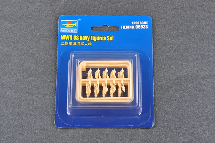 Trumpeter 1/200 scale WWII US Navy figures set in plastic blister packaging on a grey background.