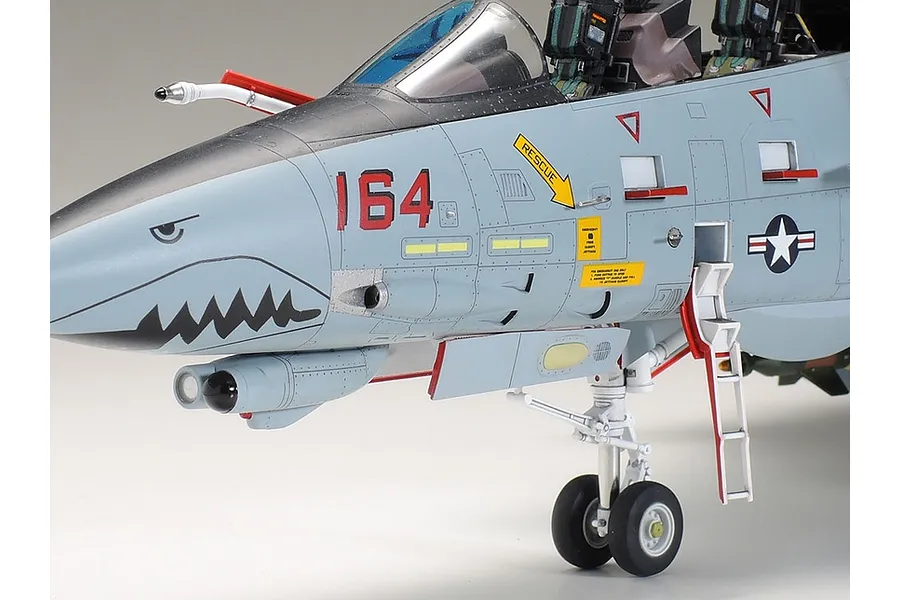 Tamiya 1/48 F-14D Tomcat Jet Scaled Plastic Model Kit image 33751