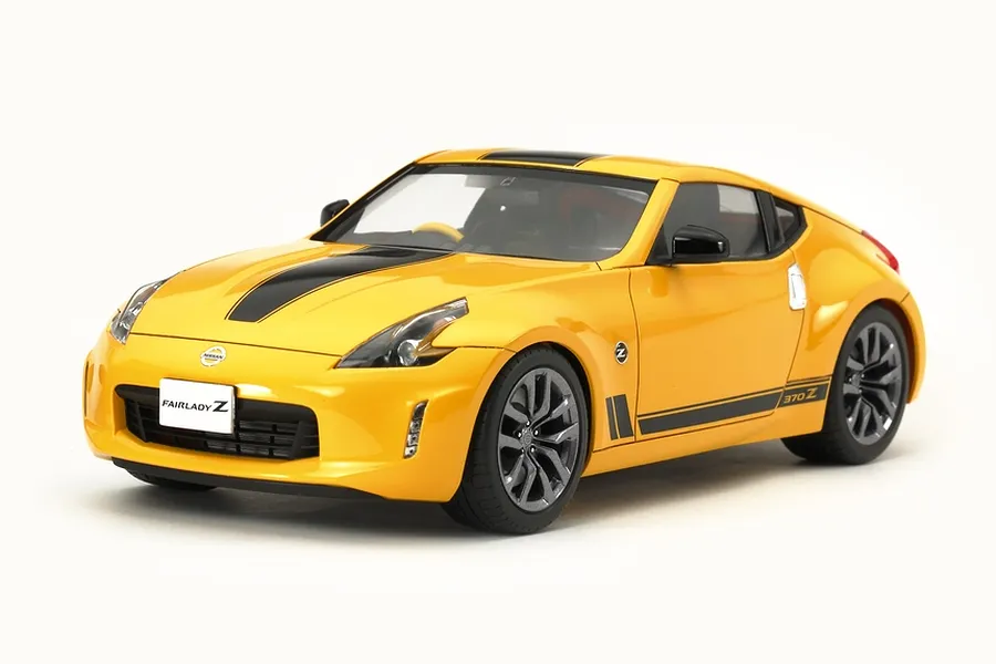 Tamiya 1/24 Nissan 370Z Heritage Edition Scaled Plastic Model Kit image 34512