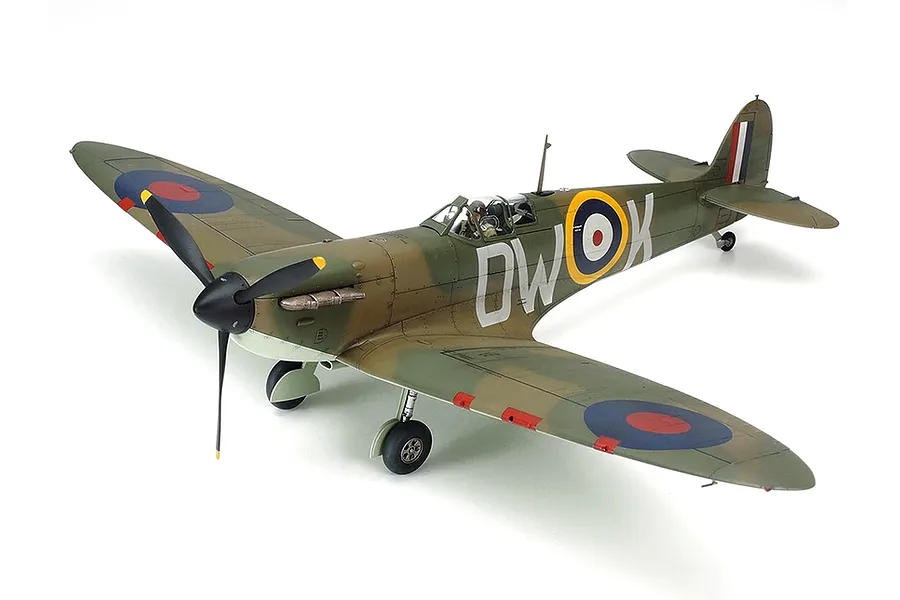 Tamiya 1/48 Supermarine Spitfire Mk.I Fighter Scaled Plastic Model Kit image 37102