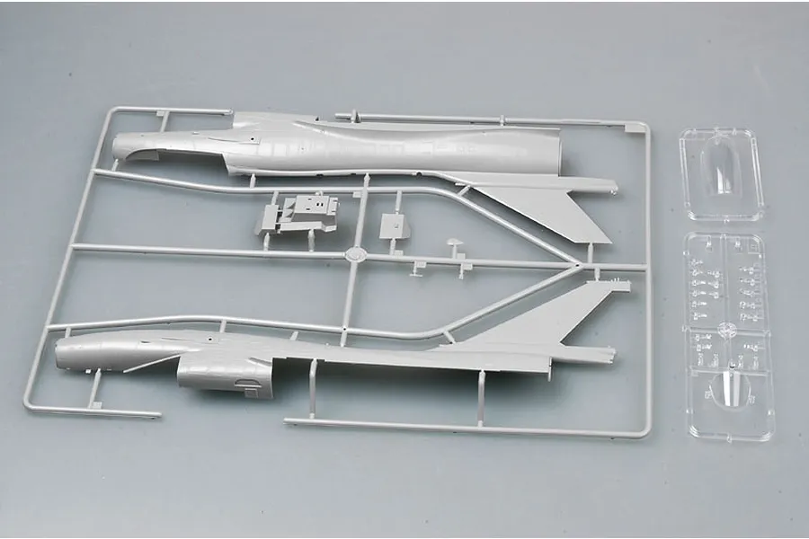 Trumpeter 1/48 PLAAF J-10A Vigorous Dragon Fighter Jet Scaled Plastic Model Kit image 40722
