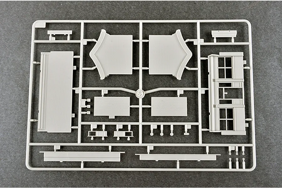 Trumpeter 1/100 Courtyard House (Beijing Siheyuan) Scaled Plastic Model Kit image 41085