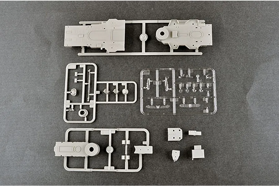 Trumpeter 1/350 Italian Fiume Heavy Cruiser Plastic Model Kit image 41118
