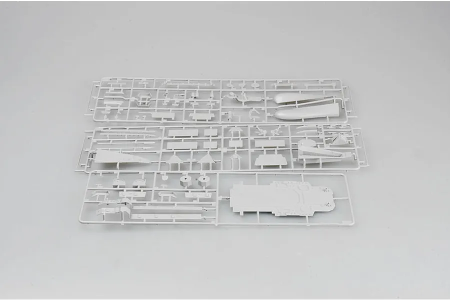 Trumpeter 1/350 Russian Admiral Ushakov (Ex-Kirov) Battlecruiser Plastic Model Kit image 41233