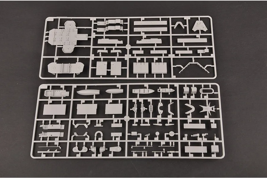 Trumpeter 1/350 HMS Warspite 1942 Battleship Plastic Model Kit image 41249