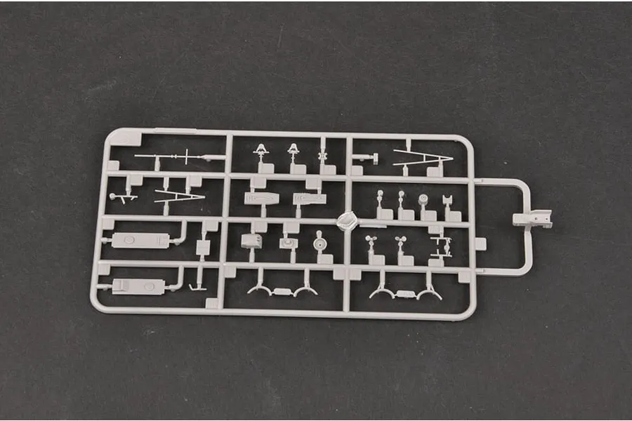 Trumpeter 1/700 German Zerstorer Z-43 1944 Destroyer Plastic Model Kit image 41343