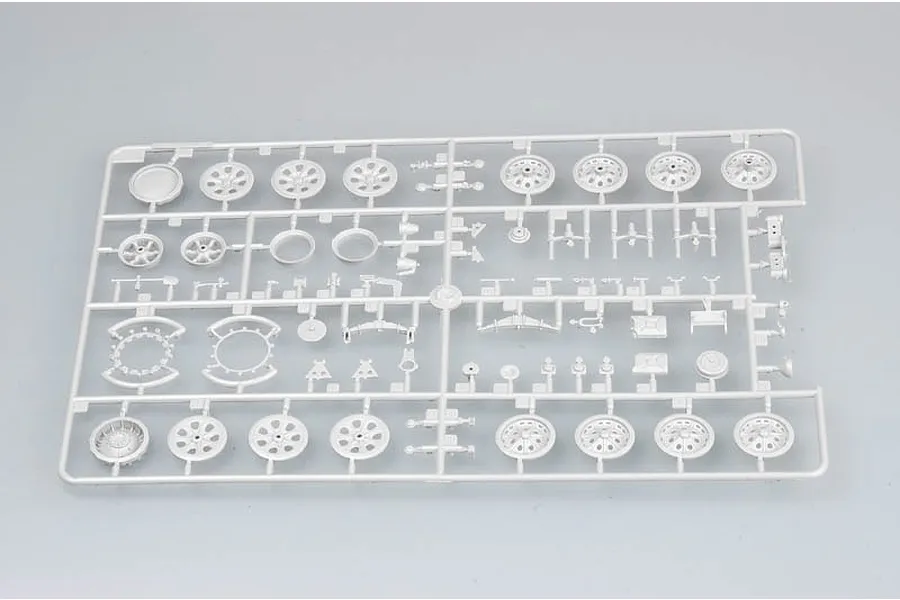 Trumpeter 1/35 German Half-Track w/ 20mm Flakvierling (Sd.Kfz7/1) &amp;amp; w/ Sd.Anhanger 51 Scaled Plastic Model Kit image 41534
