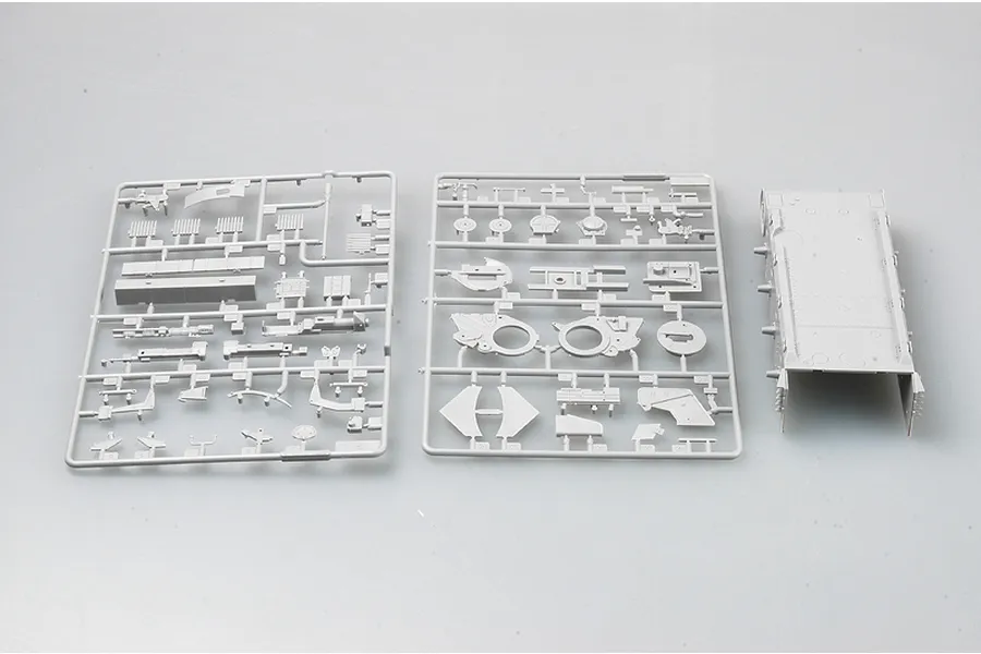 Trumpeter 1/35 German 43 Flakpanzer IV Ostwind Self-Propelled Anti-Aircraft Gun Scaled Plastic Model Kit image 41549