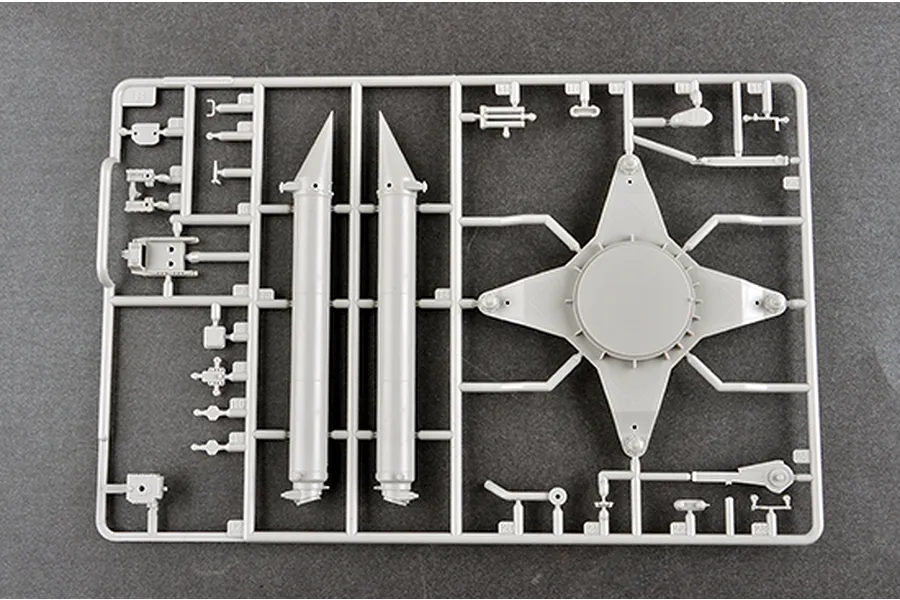 Trumpeter 1/35 Russian 5V28 of 5P72 Launcher SAM-5 Scaled Plastic Model Kit image 41636