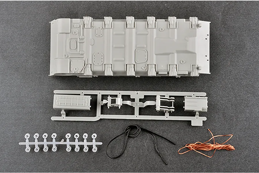 Trumpeter 1/35 Russian BREM-1 Armoured Recovery Vehicle Scaled Plastic Model Kit image 41663