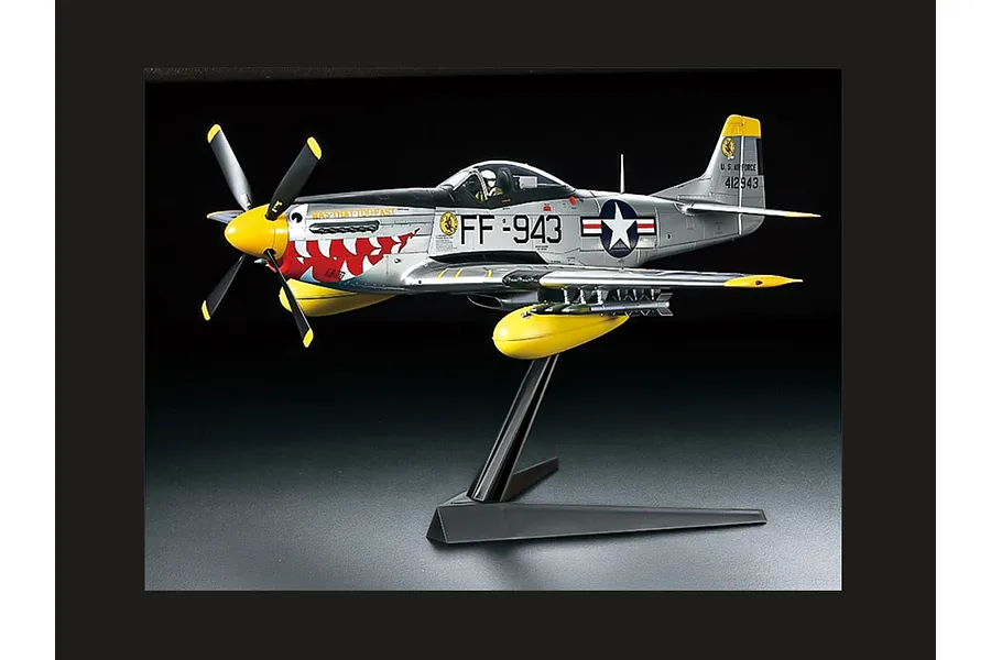 Tamiya 1/32 North American Korean War F-51D Mustang Scaled Plastic Model Kit image 42488