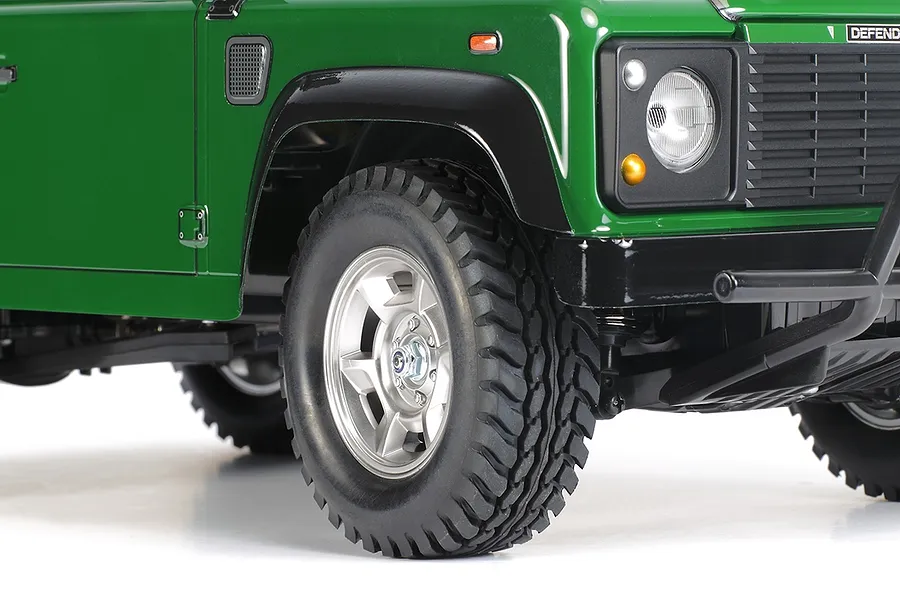 Tamiya CC-01 Land Rover Defender 90 RC Rock Crawler Electric 4WD 1/10 Scale Kit image 43669
