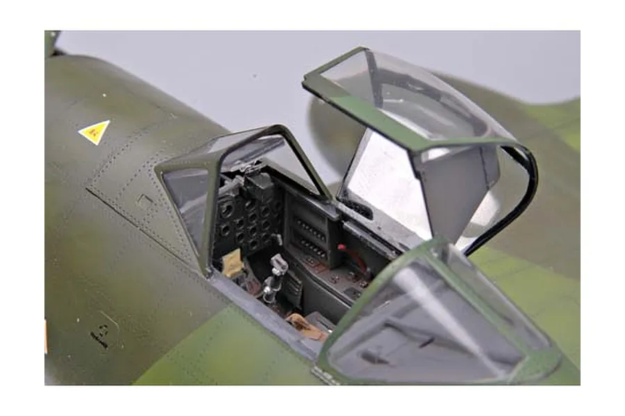 Trumpeter 1/32 Messerschmitt Me 262 A-1a w/ R4M Rockets Fighter Jet Scaled Plastic Model Kit image 44065