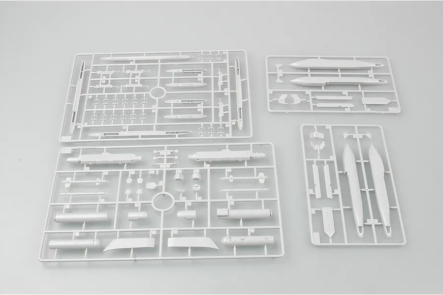 Trumpeter 1/32 F/A-18F Super Hornet Fighter Jet Scaled Plastic Model Kit image 44081
