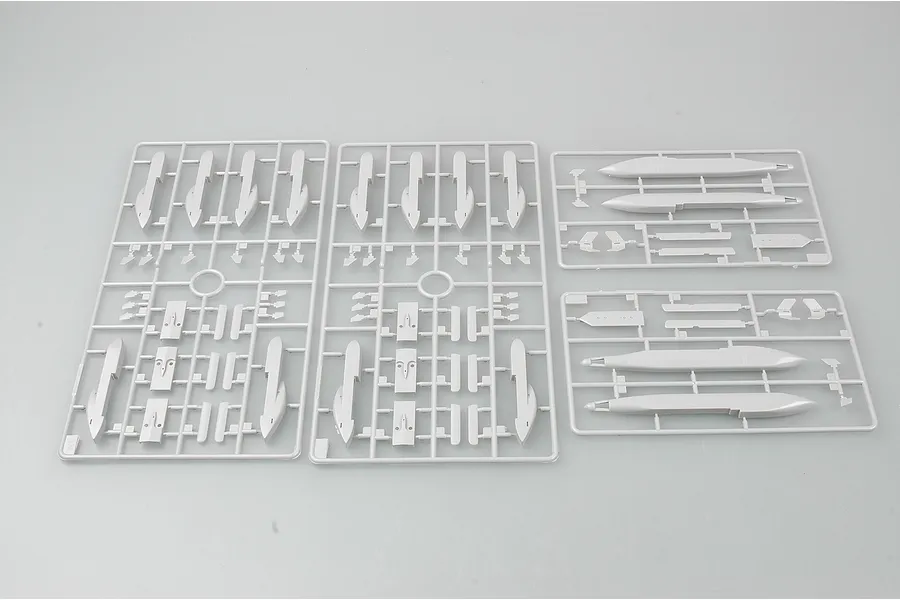 Trumpeter 1/32 F/A-18F Super Hornet Fighter Jet Scaled Plastic Model Kit image 44082