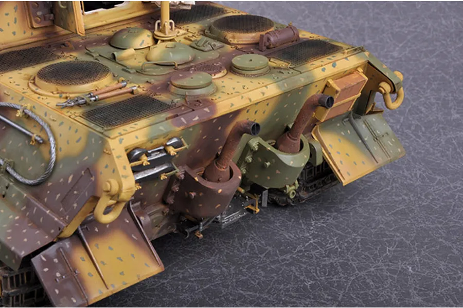 Trumpeter 1/16 German Sd.Kfz.186 Jagdtiger Tank Scaled Plastic Model Kit image 44769