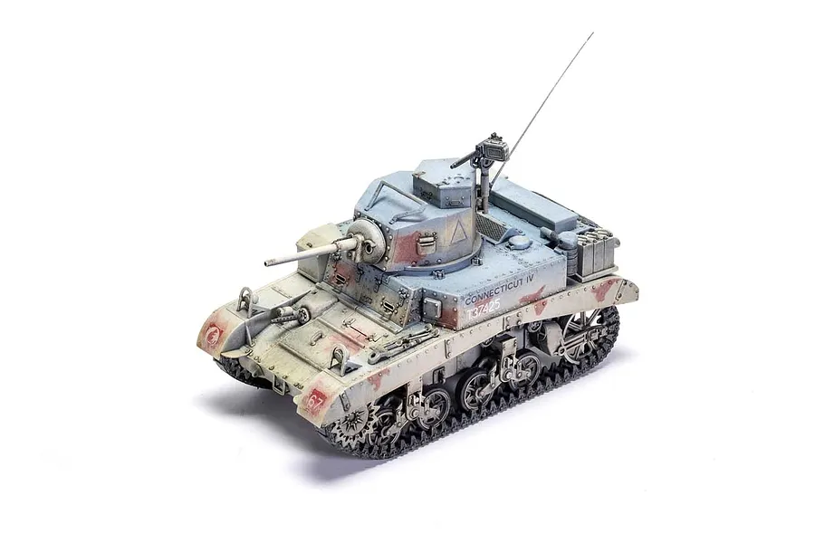 Airfix 1/35 M3 Stuart &amp;#039;Honey&amp;#039; (British Version) Tank Scaled Plastic Model Kit image 45357