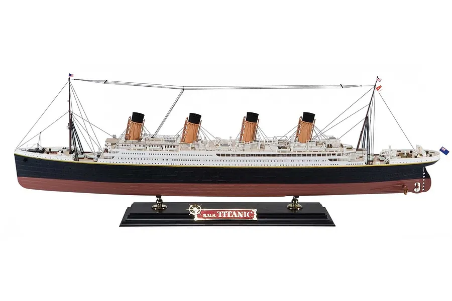 Airfix 1/400 RMS Titanic Ship Scaled Plastic Model Kit image 45425